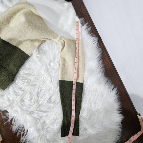 J. Crew Extra Soft Colorblock Long Sleeve Crewneck Sweater, Size XXS - Picture 9 of 10